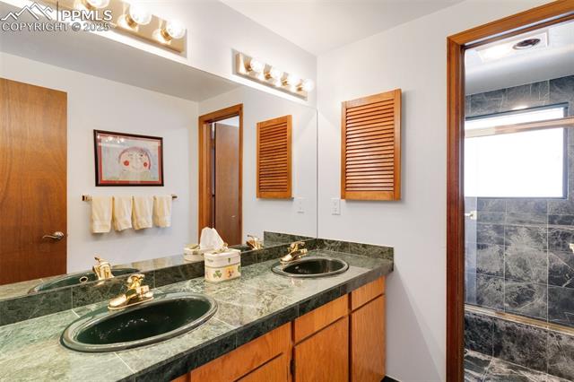 3105 Springdowns Place