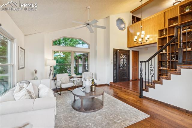 130 Mobray Court