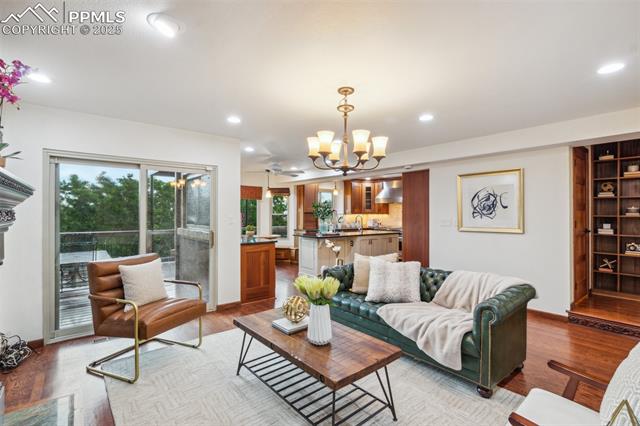 130 Mobray Court