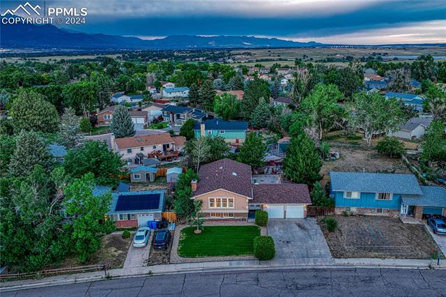 6917 Millbrook Circle