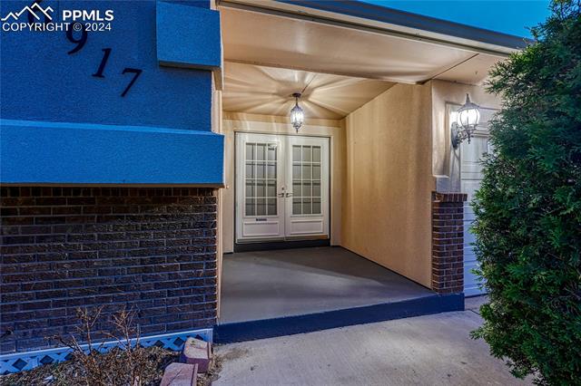 6917 Millbrook Circle