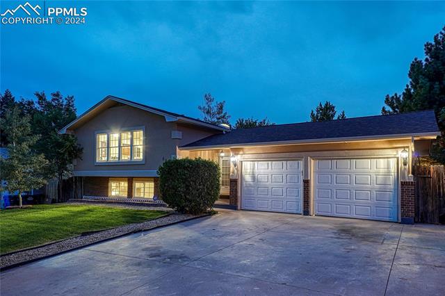 6917 Millbrook Circle