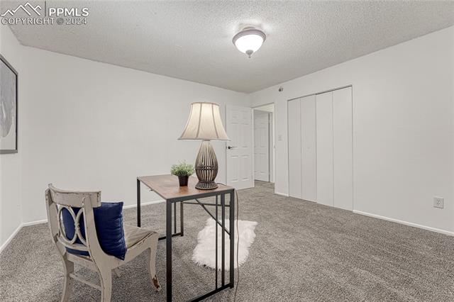 6917 Millbrook Circle