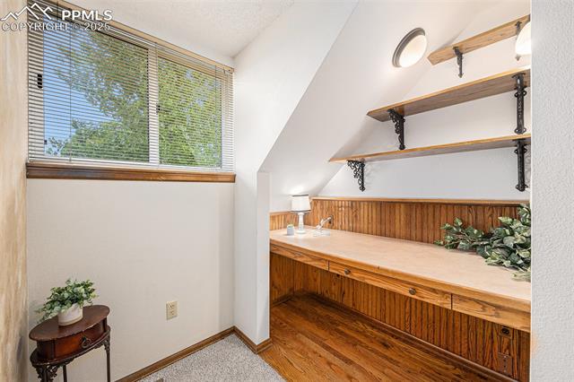 8445 Williamsburg Drive