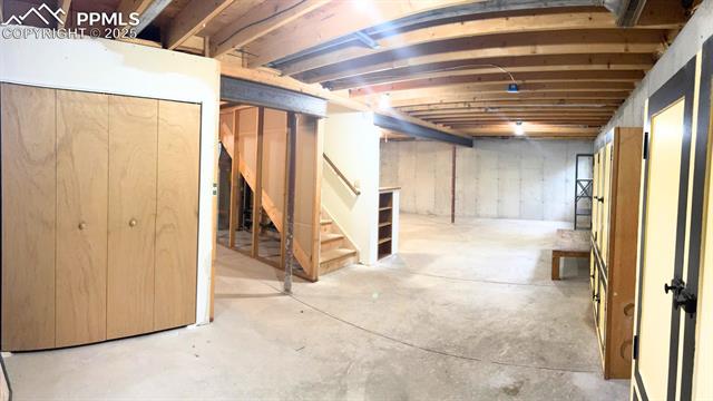 8445 Williamsburg Drive