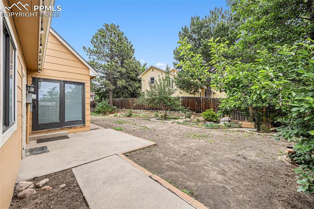 8445 Williamsburg Drive