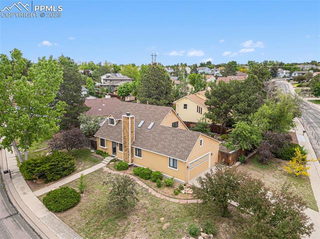 8445 Williamsburg Drive