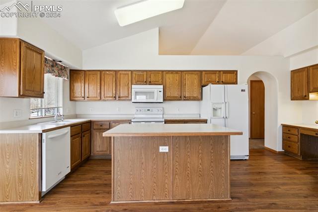 3220 Flying Horse Road