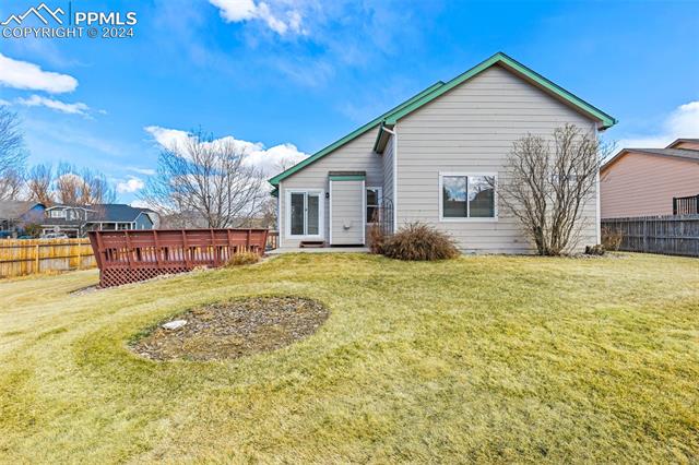 3220 Flying Horse Road