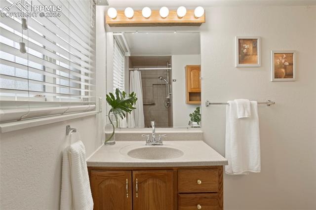 1897 Chapel Hills Drive