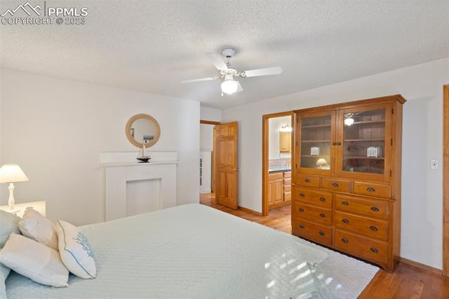 4911 Iron Horse Trail
