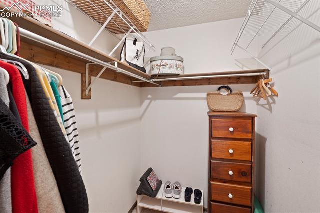 4911 Iron Horse Trail