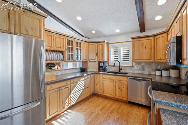 4911 Iron Horse Trail