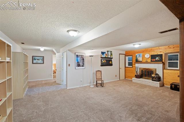 4911 Iron Horse Trail