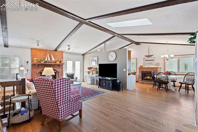 4911 Iron Horse Trail