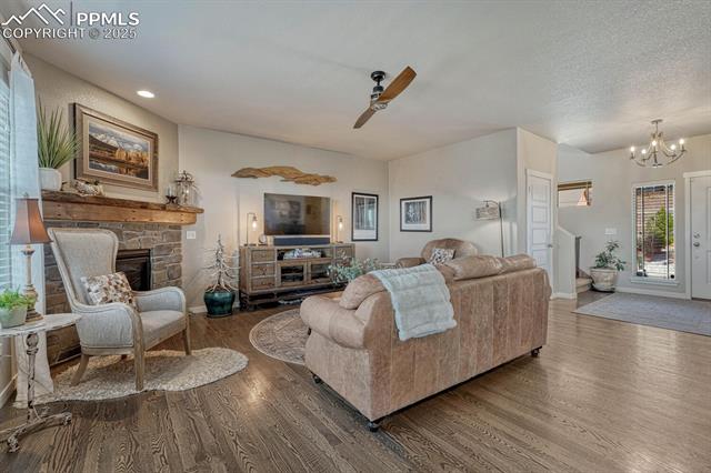 145 Kettle Valley Way