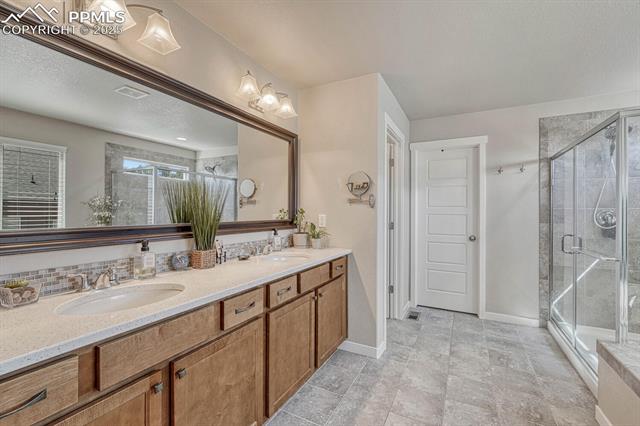 145 Kettle Valley Way