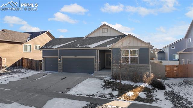 6854 Red Cardinal Loop