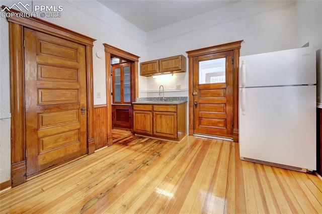 1406 W Kiowa Street