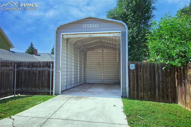 1406 W Kiowa Street