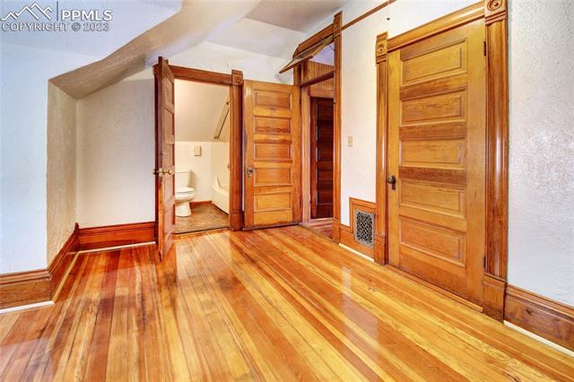 1406 W Kiowa Street