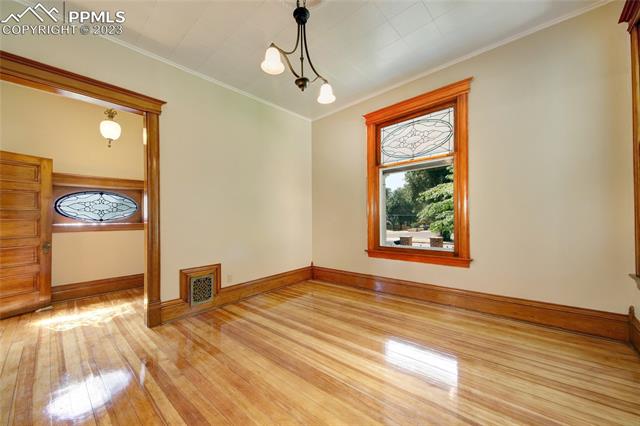 1406 W Kiowa Street
