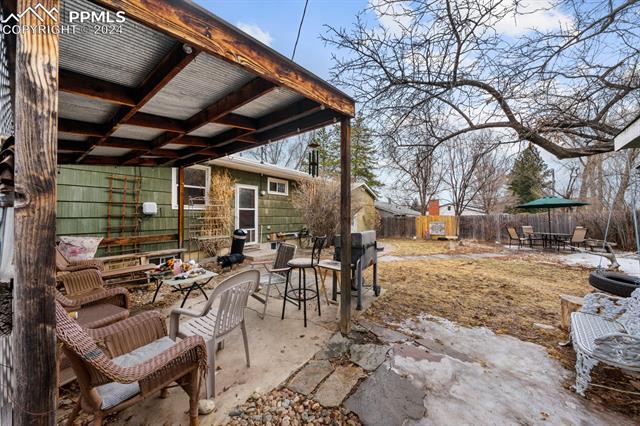 729 W Buena Ventura Street