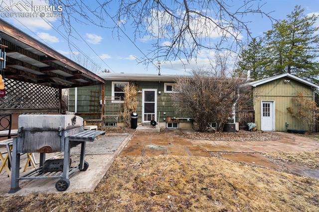 729 W Buena Ventura Street