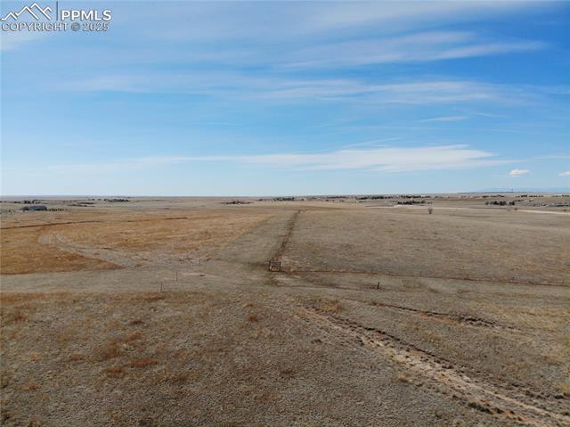 18605 Prairie Coach View