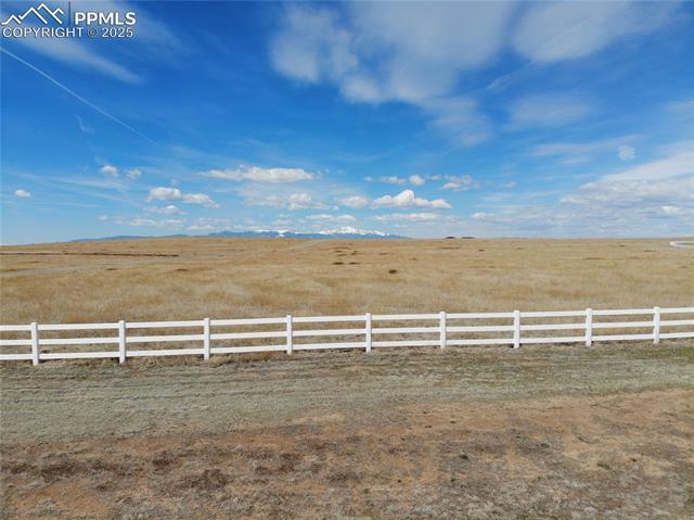 18605 Prairie Coach View