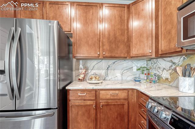 4107 Brookside Mesa View