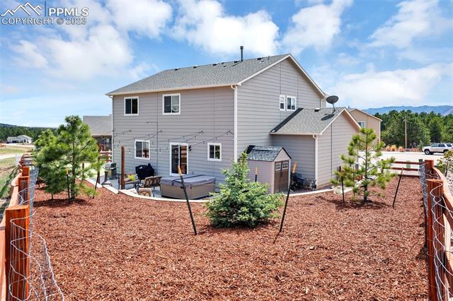 19434 Lindenmere Drive