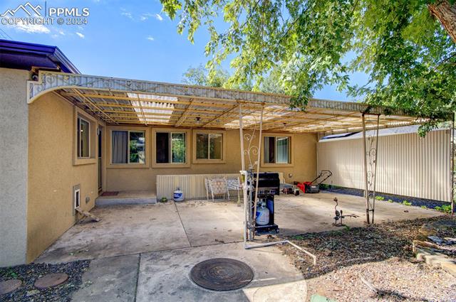 1024 E Monroe Street