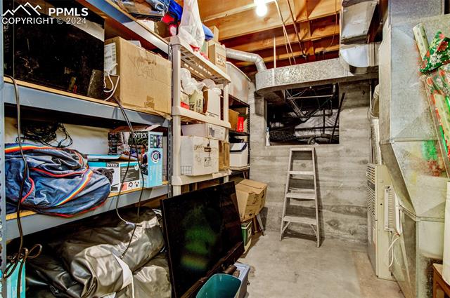 1024 E Monroe Street