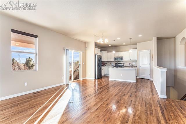 12976 Cupcake Heights