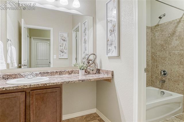 8386 Prairie Brush Court