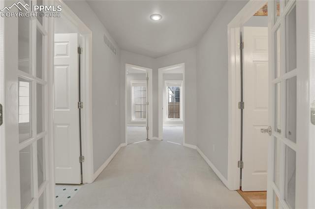 643 La Bourgade Point