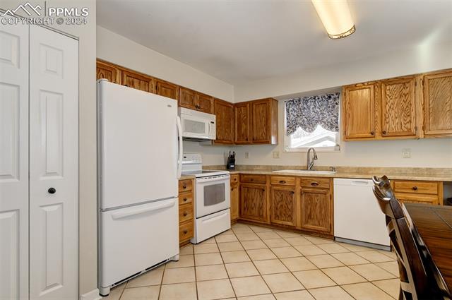 6950 Sugar Creek Circle