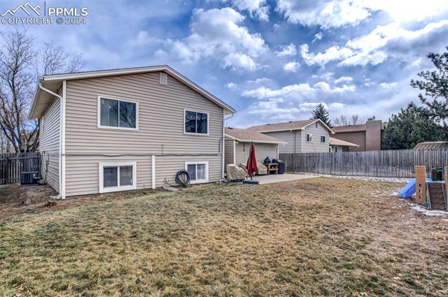 6950 Sugar Creek Circle