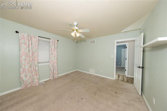 467 E Fredonia Drive