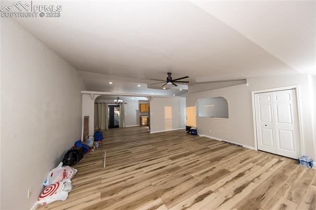 467 E Fredonia Drive