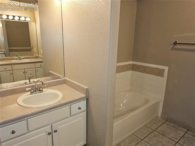 2114 Summerset Drive