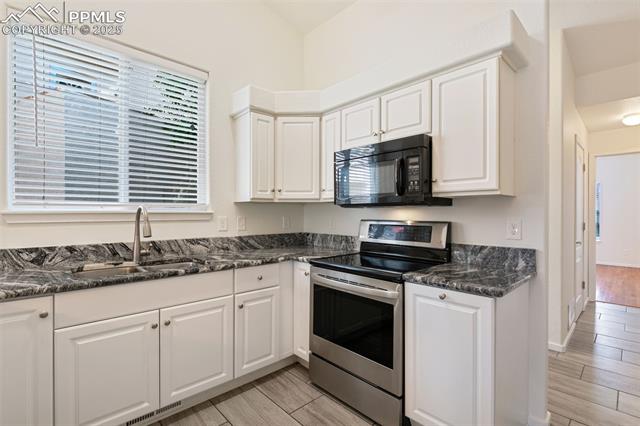 2114 Summerset Drive