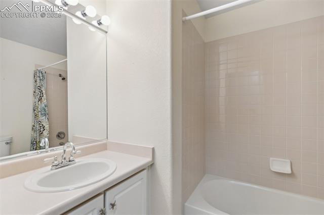 2114 Summerset Drive