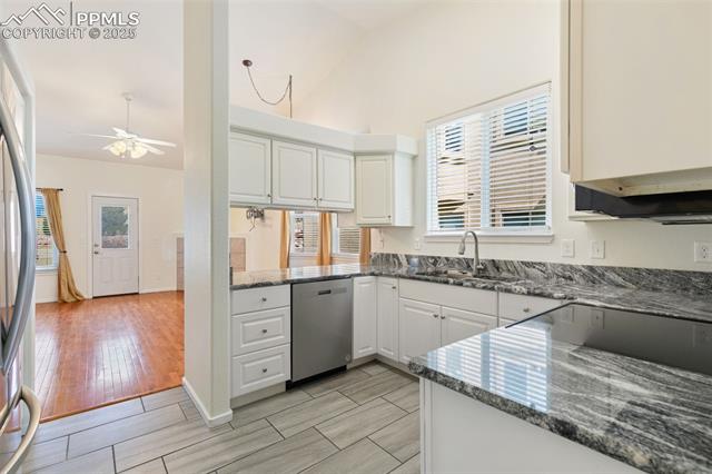 2114 Summerset Drive