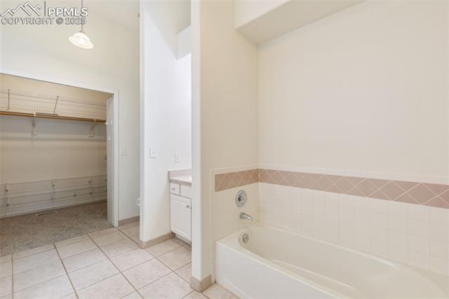 2114 Summerset Drive