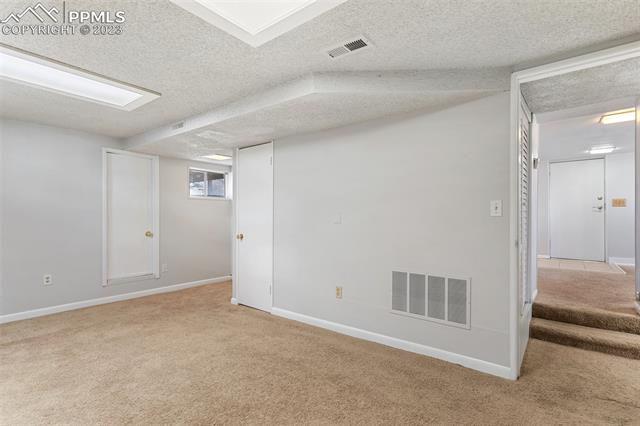 225 N Cedar Street