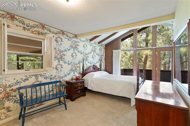 1818 Pine Grove Avenue