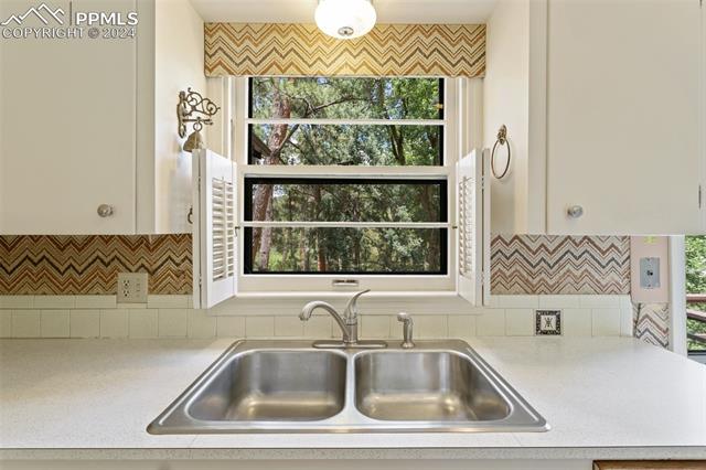 1818 Pine Grove Avenue