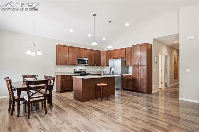 3033 Virginia Avenue